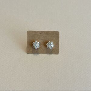 Diamond flower earrings M1000